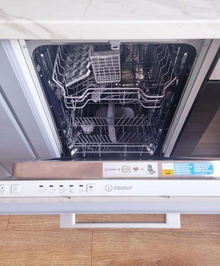 Lily Central Apartment With Free Parking Târgu-Mureş Εξωτερικό φωτογραφία
